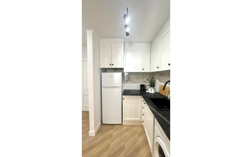 Revente - Apartment -
Torrevieja - Centro