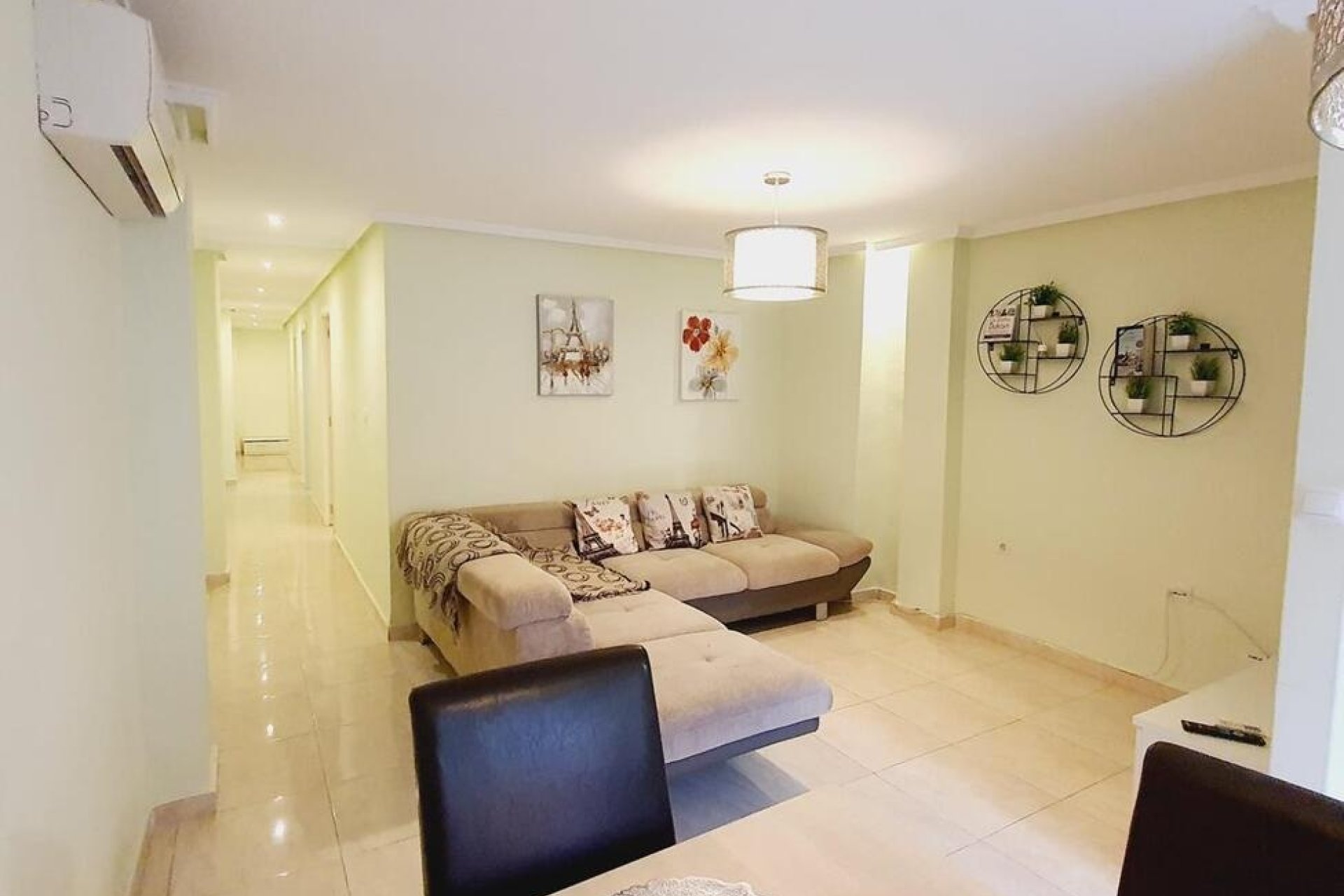 Revente - Apartment -
Torrevieja - Centro