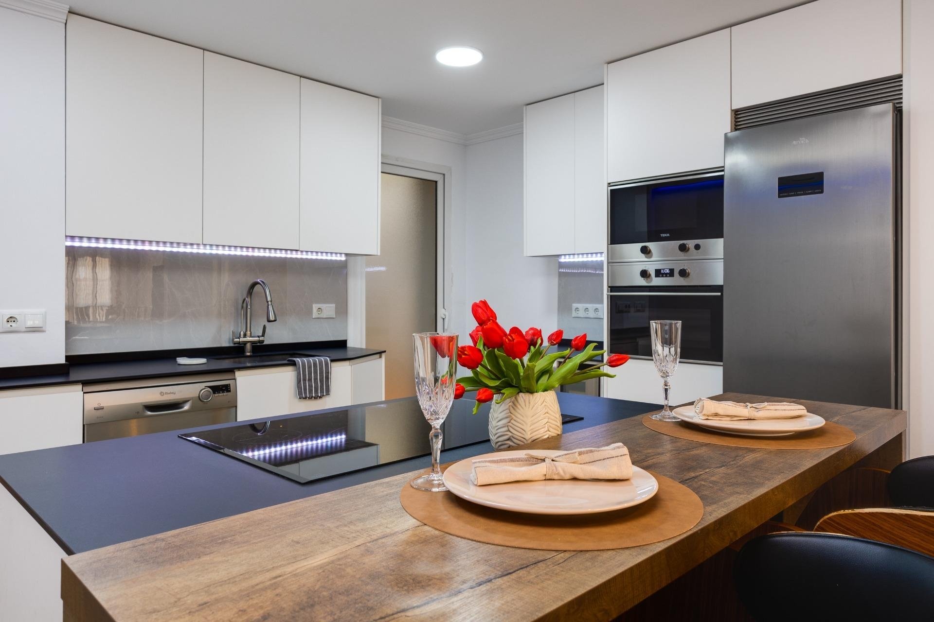 Revente - Apartment -
Torrevieja - Centro