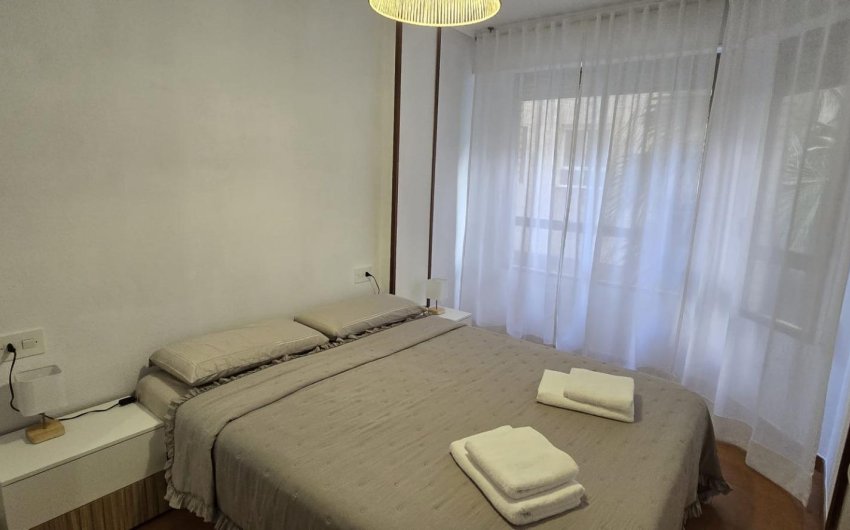 Revente - Apartment -
Torrevieja - Centro