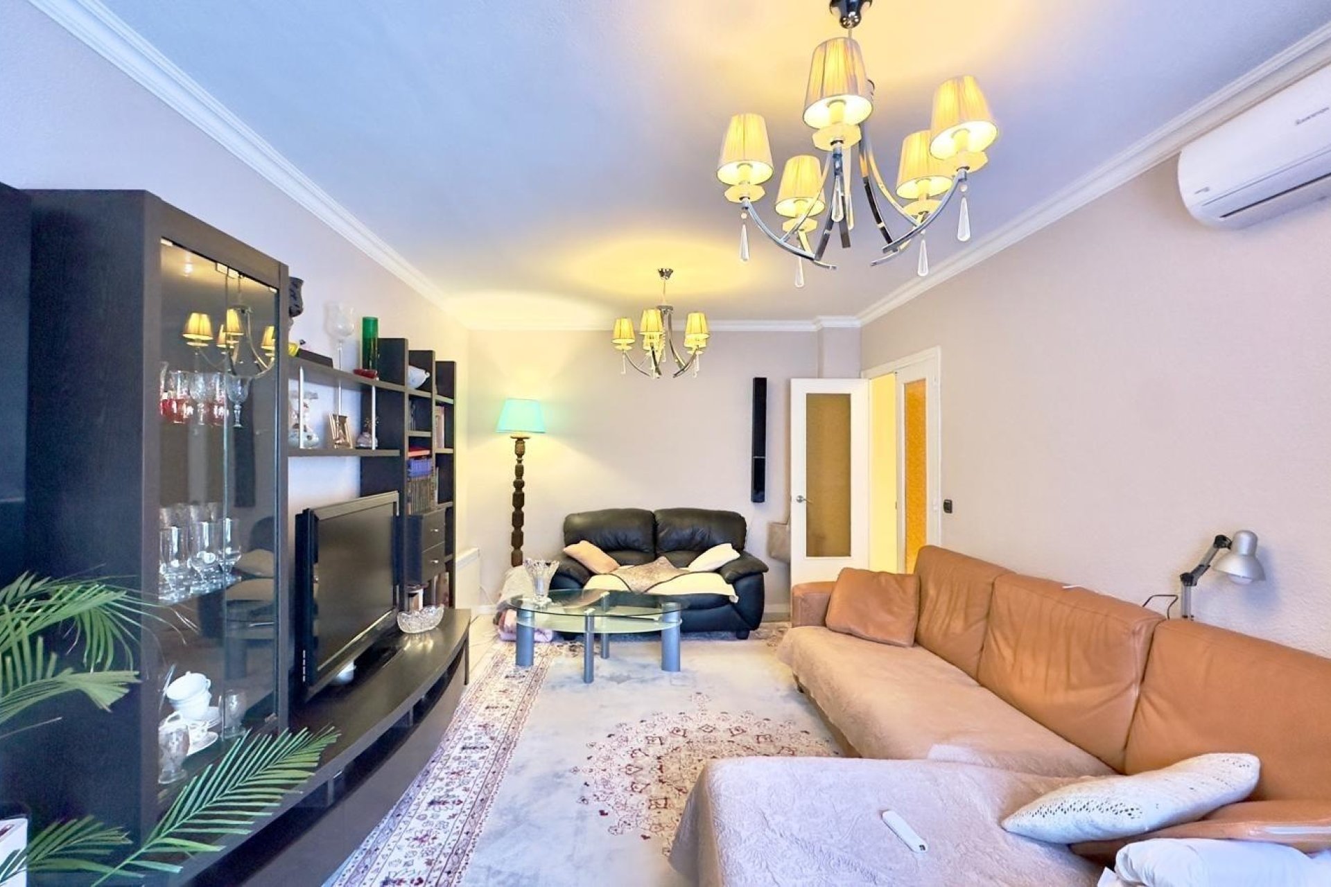 Revente - Apartment -
Torrevieja - Centro