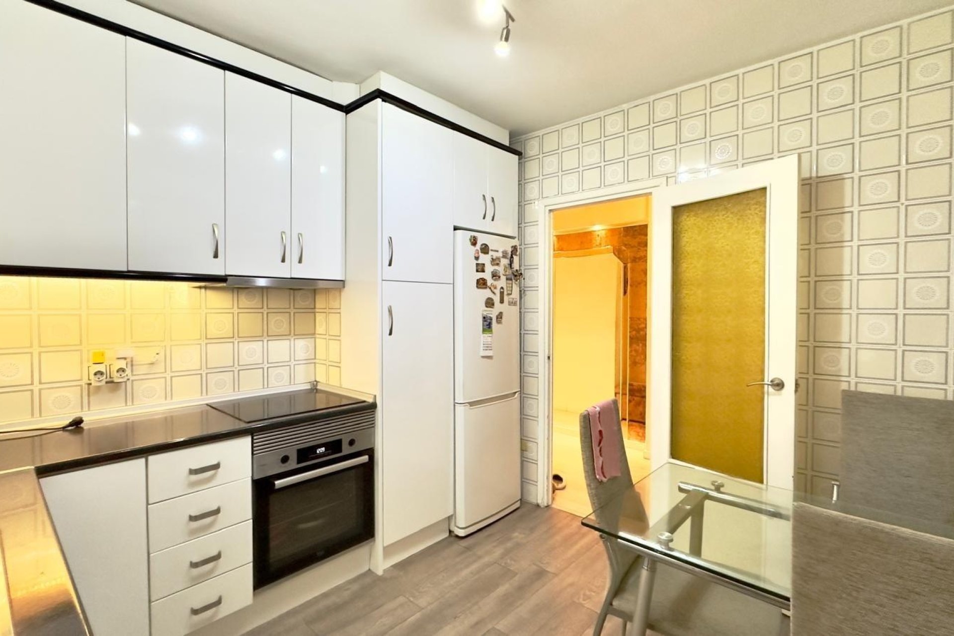 Revente - Apartment -
Torrevieja - Centro