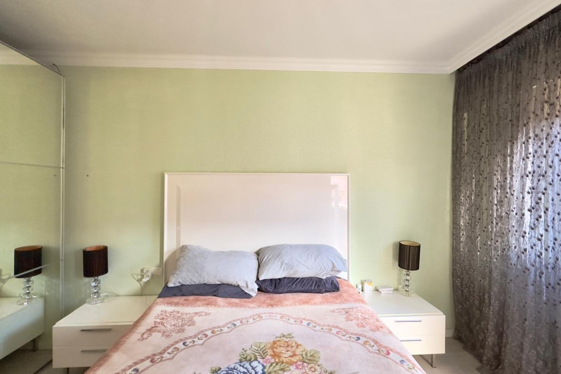 Revente - Apartment -
Torrevieja - Centro