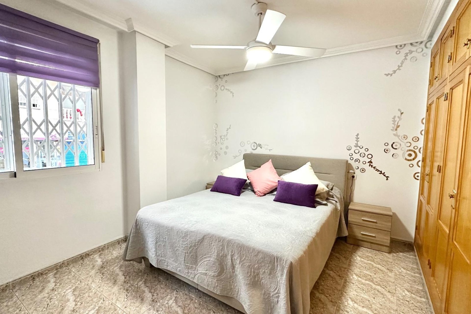 Revente - Apartment -
Torrevieja - Centro