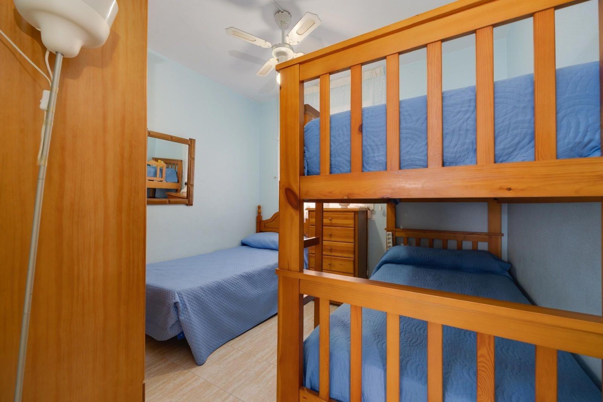 Revente - Apartment -
Torrevieja - Centro