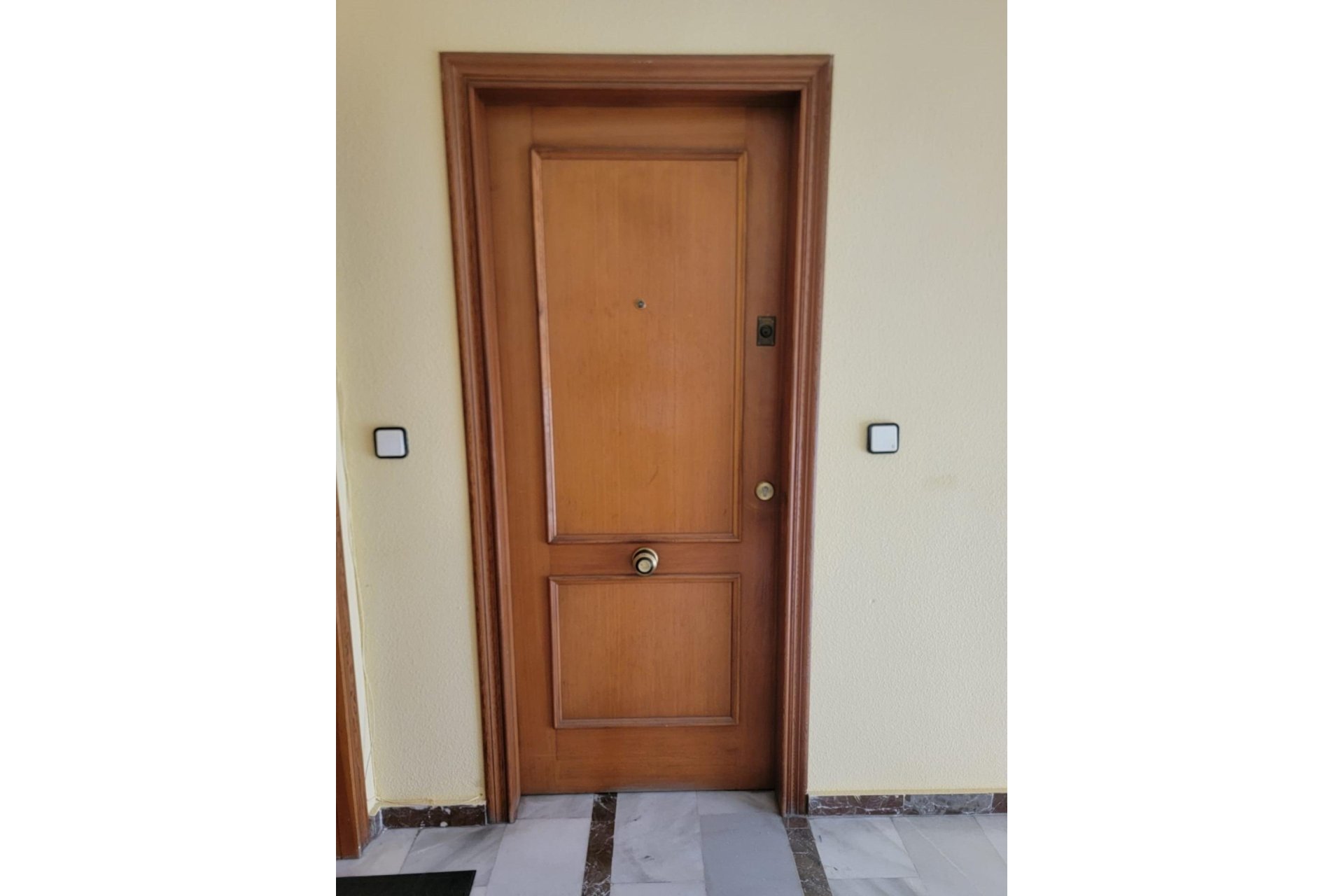 Revente - Apartment -
Torrevieja - Centro