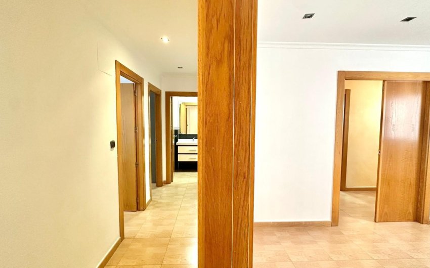 Revente - Apartment -
Torrevieja - Centro