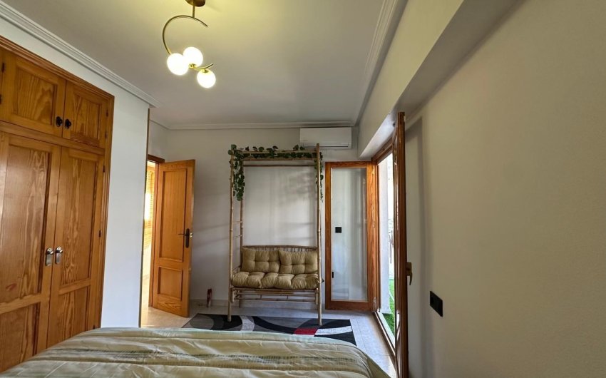 Revente - Apartment -
Torrevieja - Centro