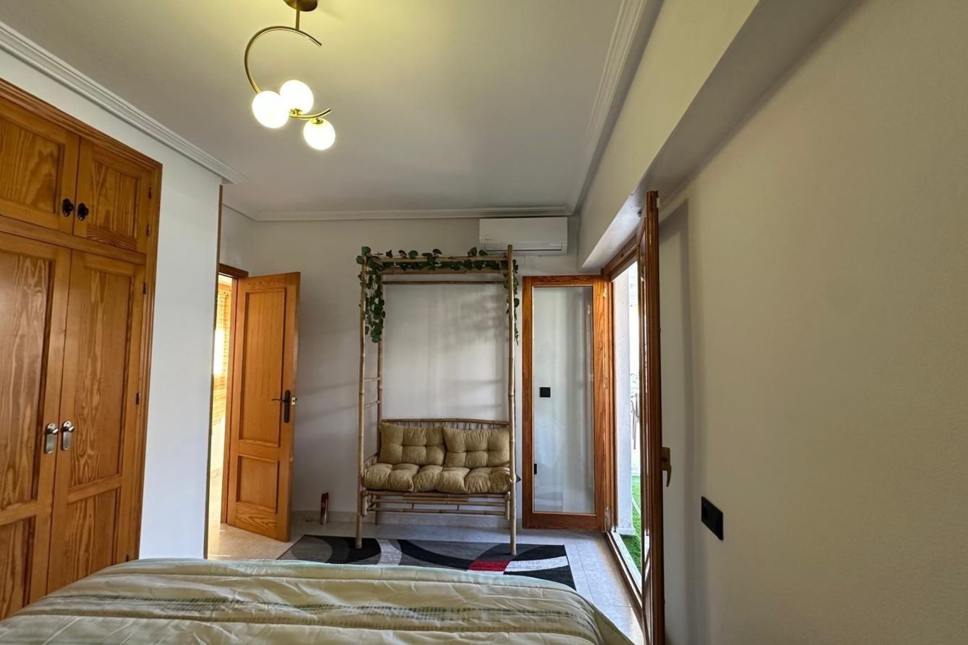 Revente - Apartment -
Torrevieja - Centro