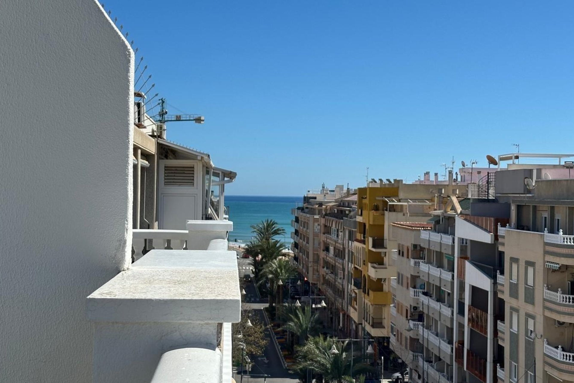 Revente - Apartment -
Torrevieja - Centro