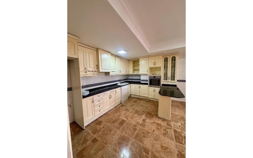 Revente - Apartment -
Torrevieja - Centro