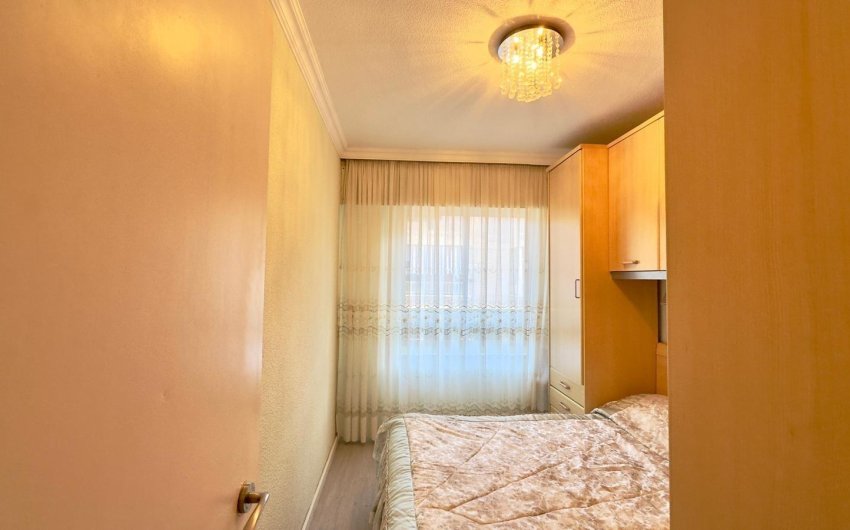 Revente - Apartment -
Torrevieja - Centro
