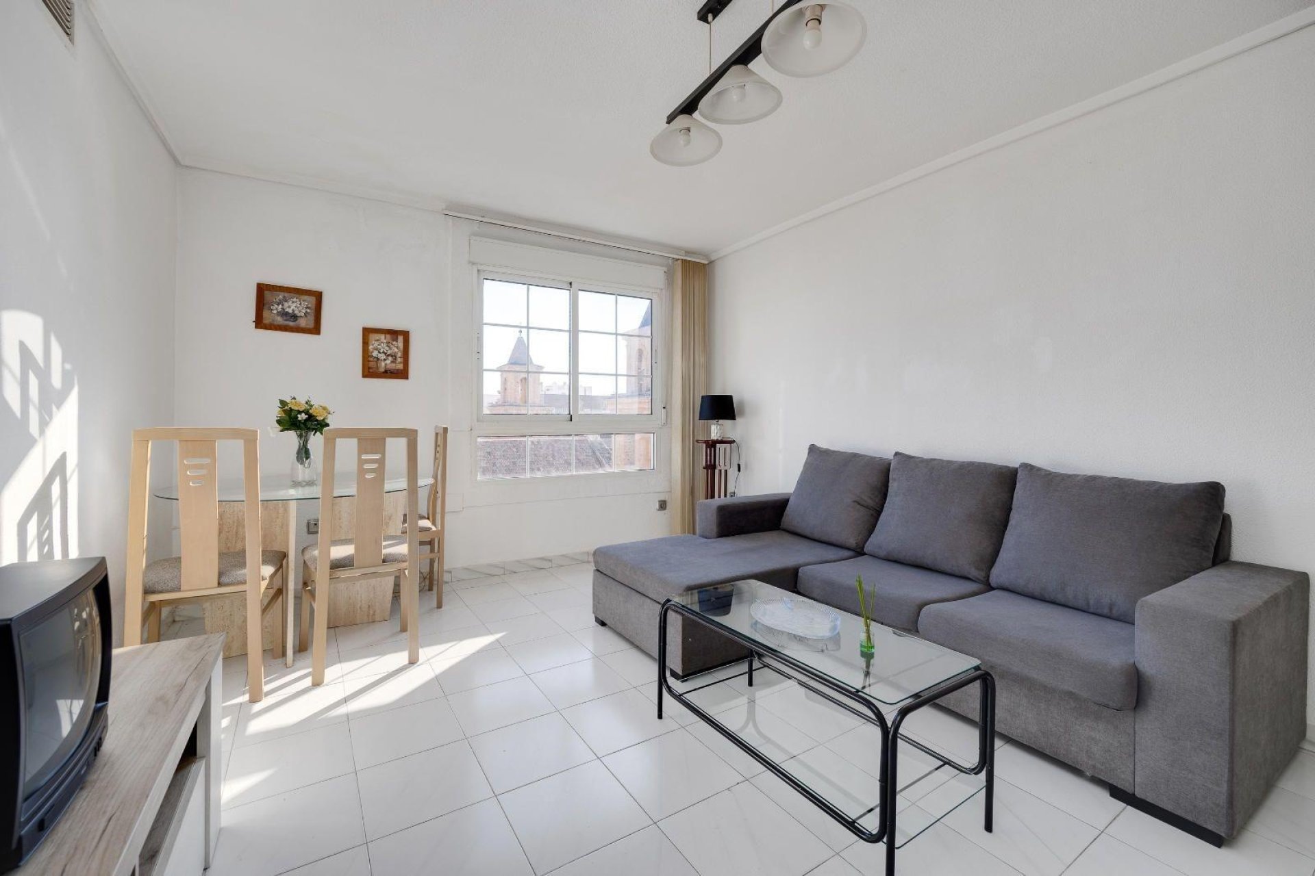 Revente - Apartment -
Torrevieja - Centro
