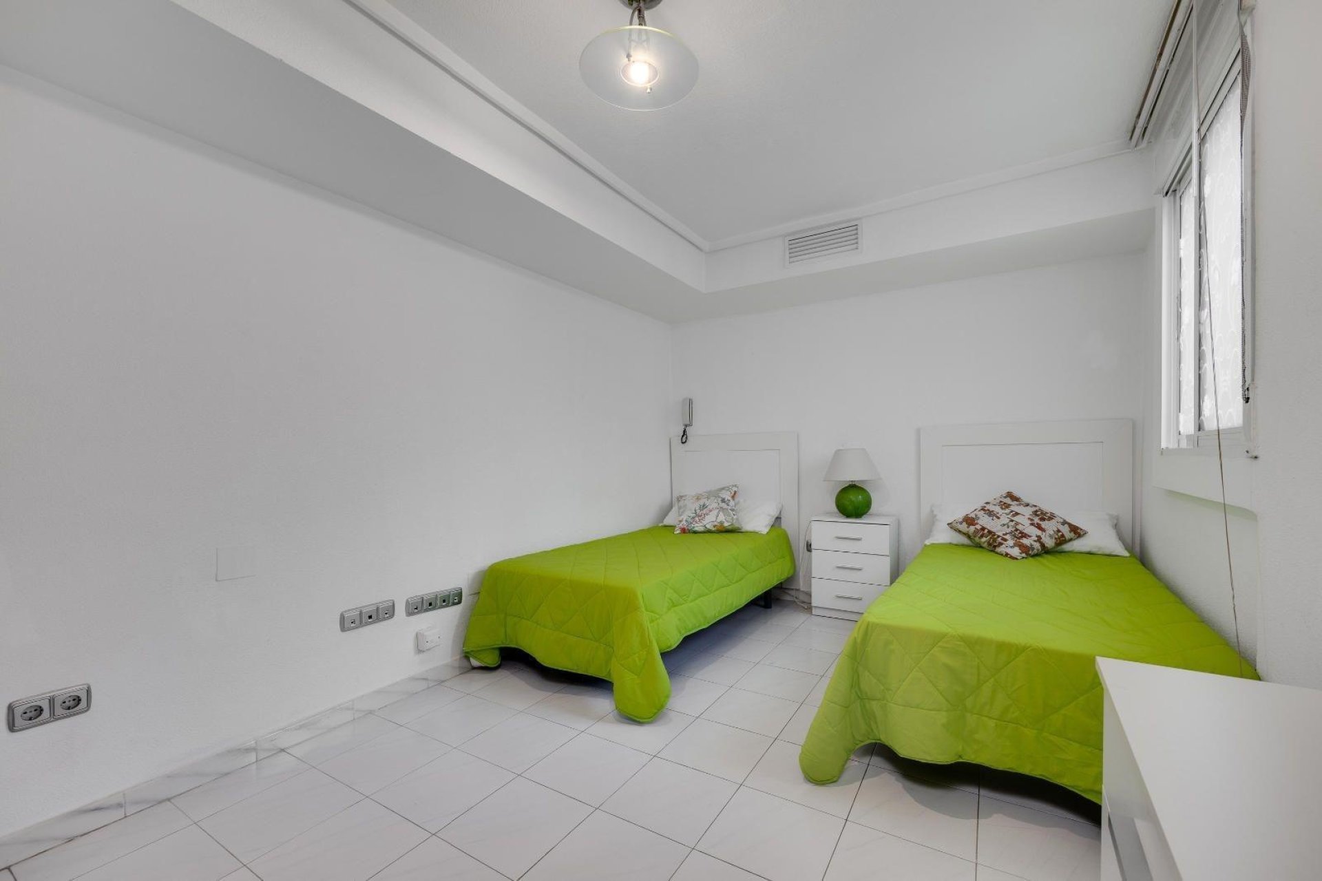 Revente - Apartment -
Torrevieja - Centro