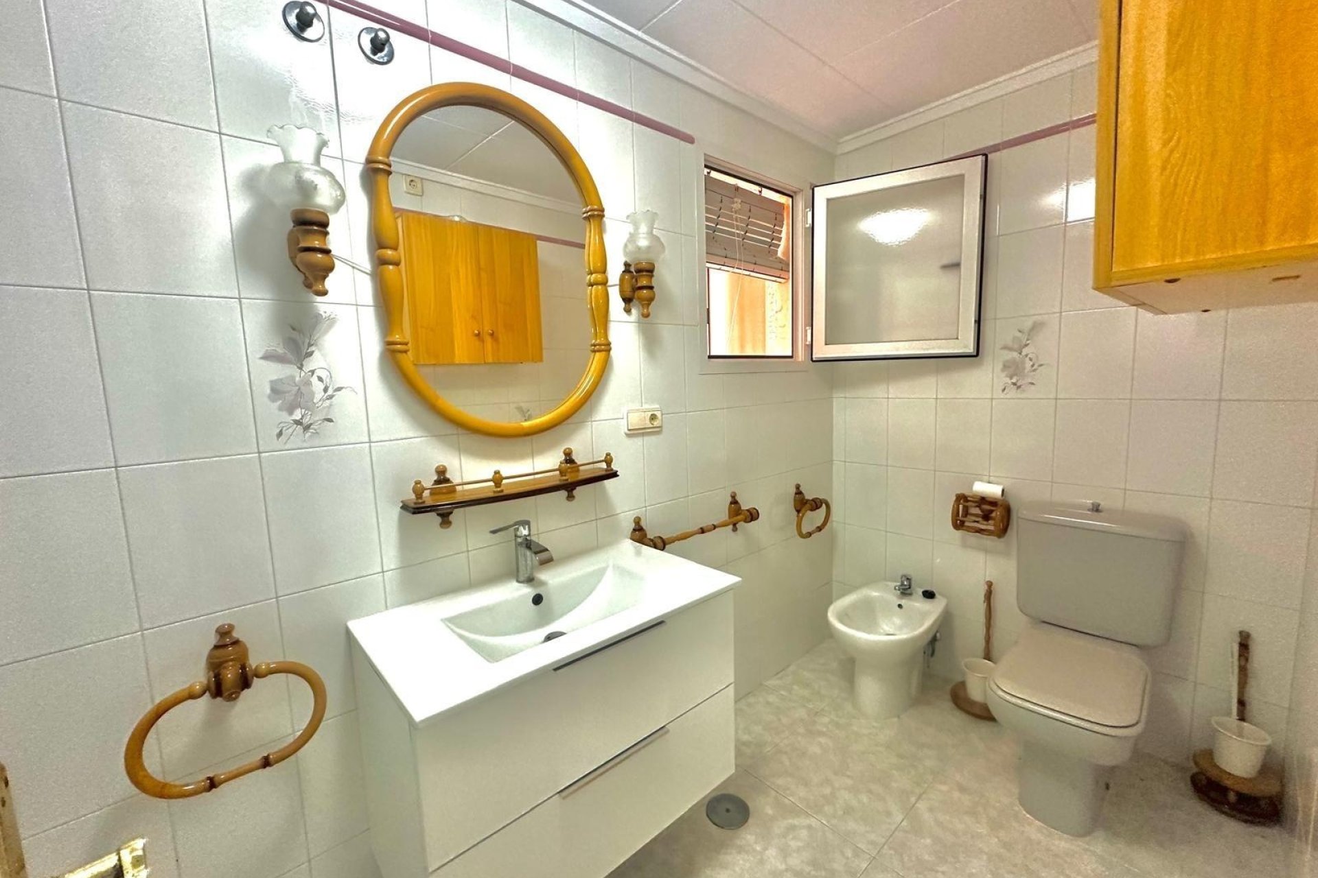 Revente - Apartment -
Torrevieja - Centro