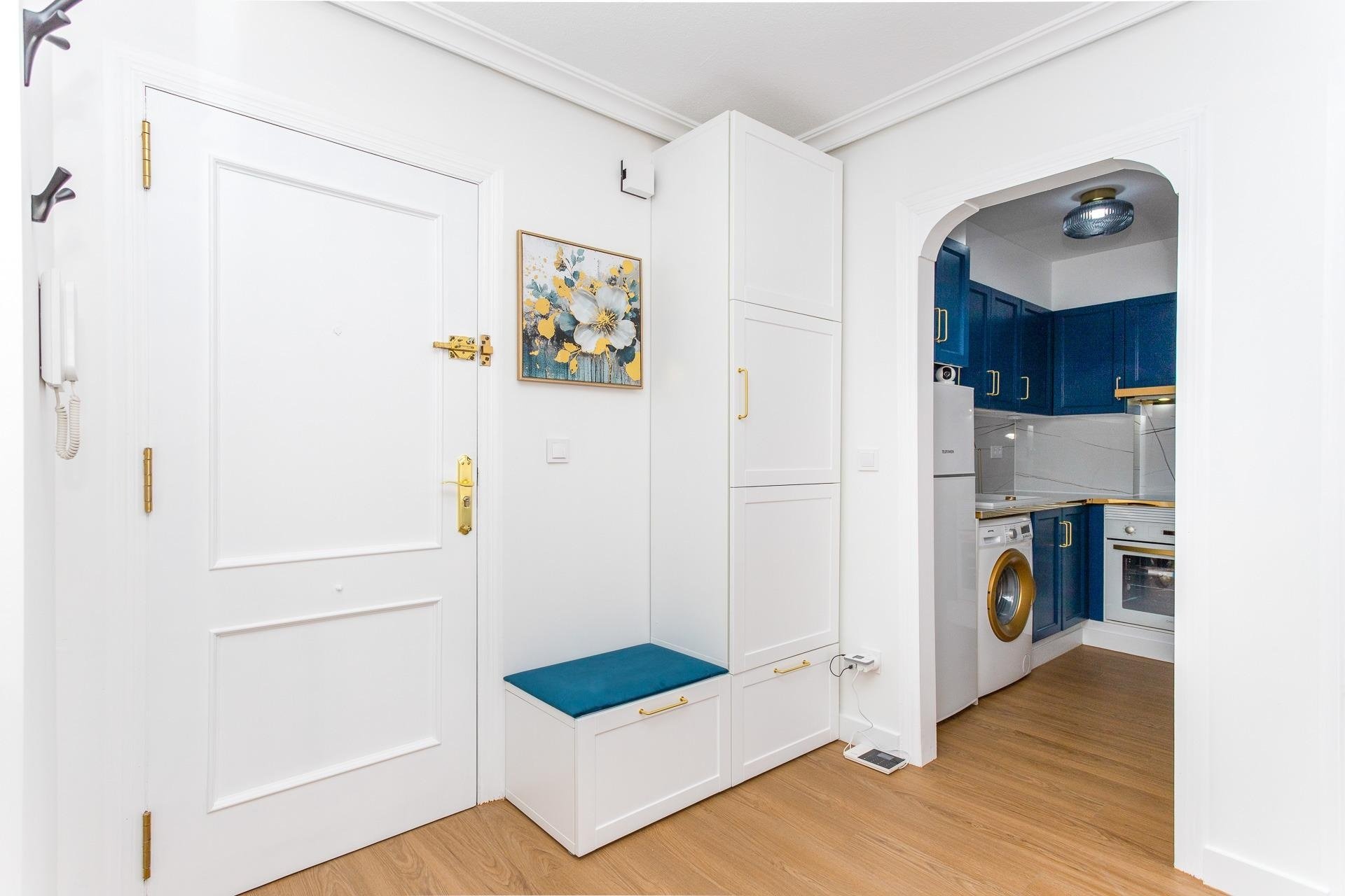 Revente - Apartment -
Torrevieja - Centro