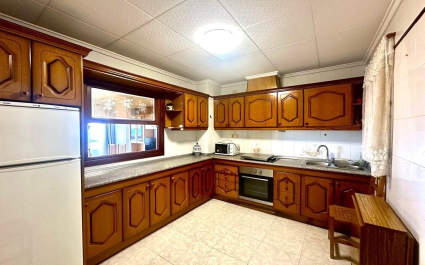 Revente - Apartment -
Torrevieja - Centro