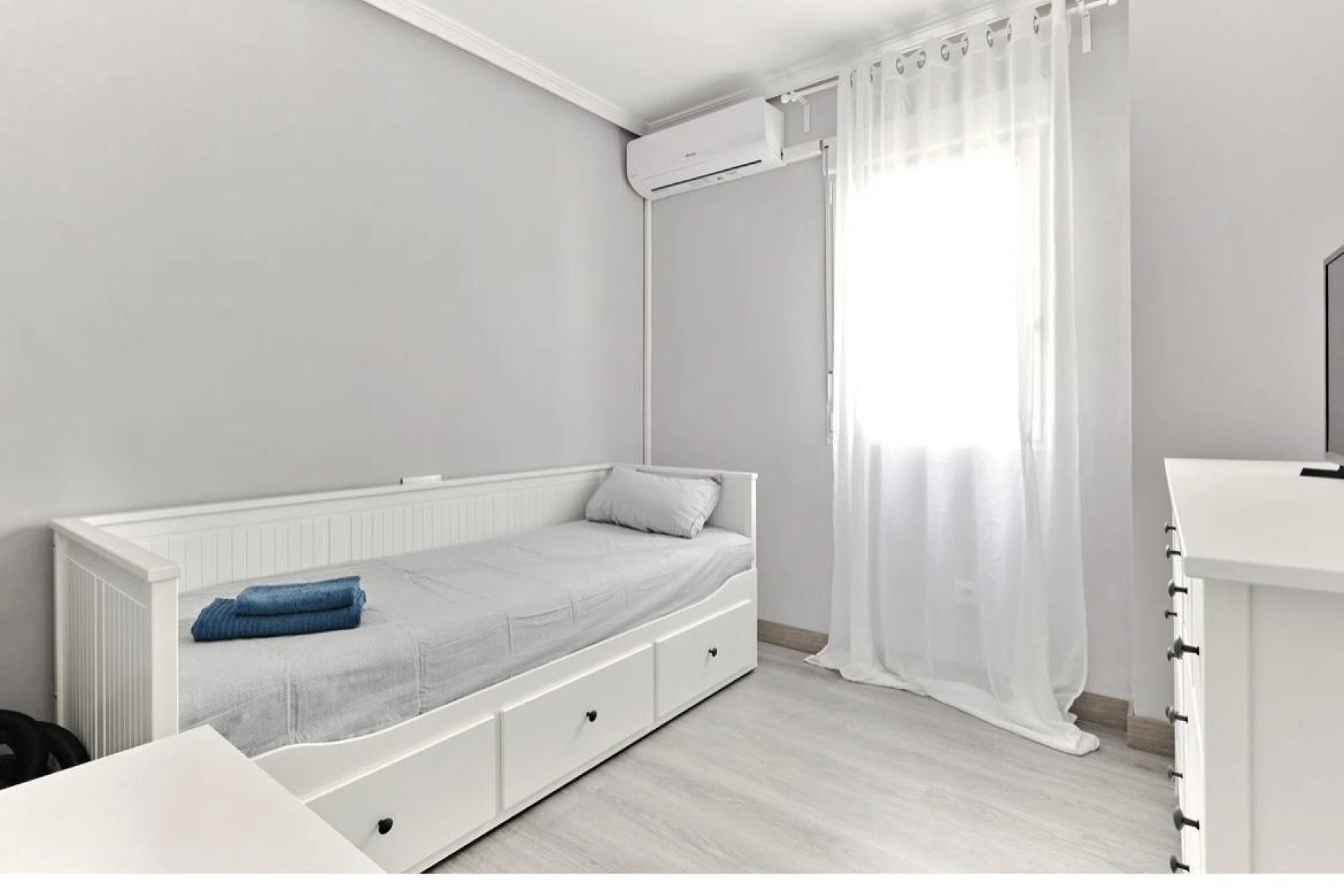 Revente - Apartment -
Torrevieja - Centro