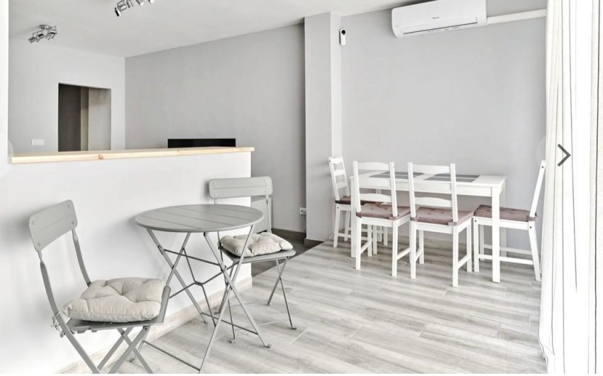 Revente - Apartment -
Torrevieja - Centro