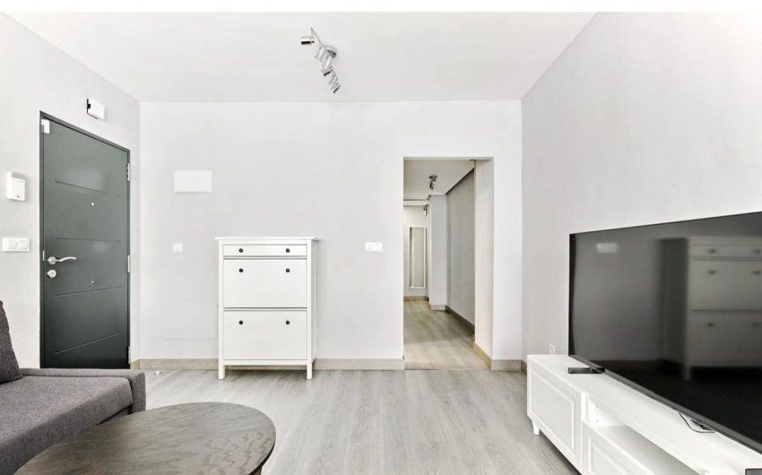 Revente - Apartment -
Torrevieja - Centro