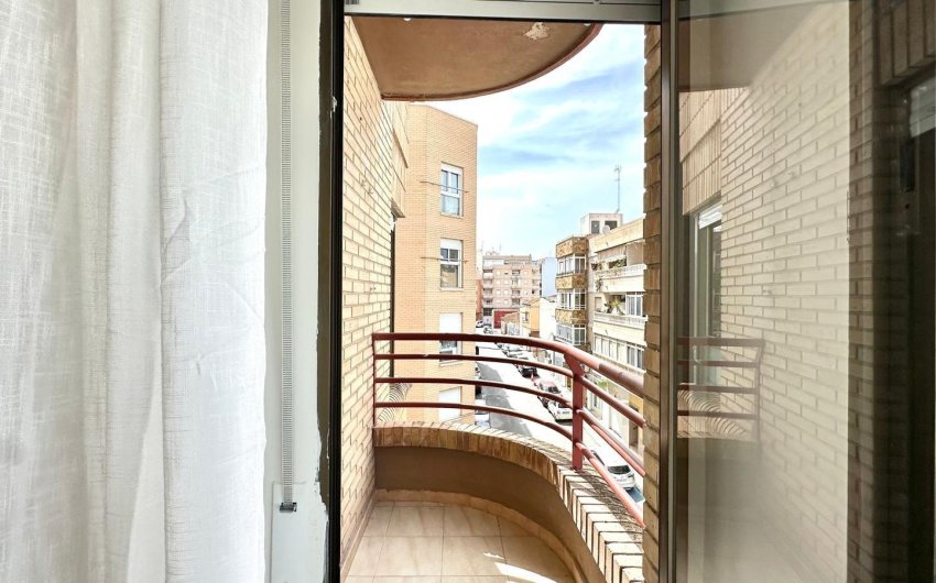 Revente - Apartment -
Torrevieja - Centro