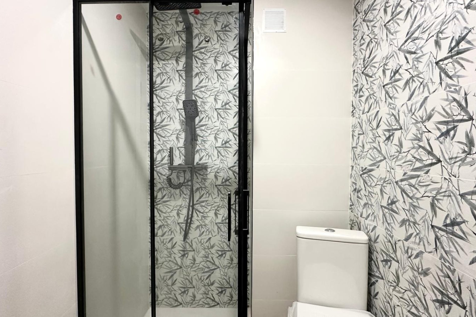 Revente - Apartment -
Torrevieja - Centro