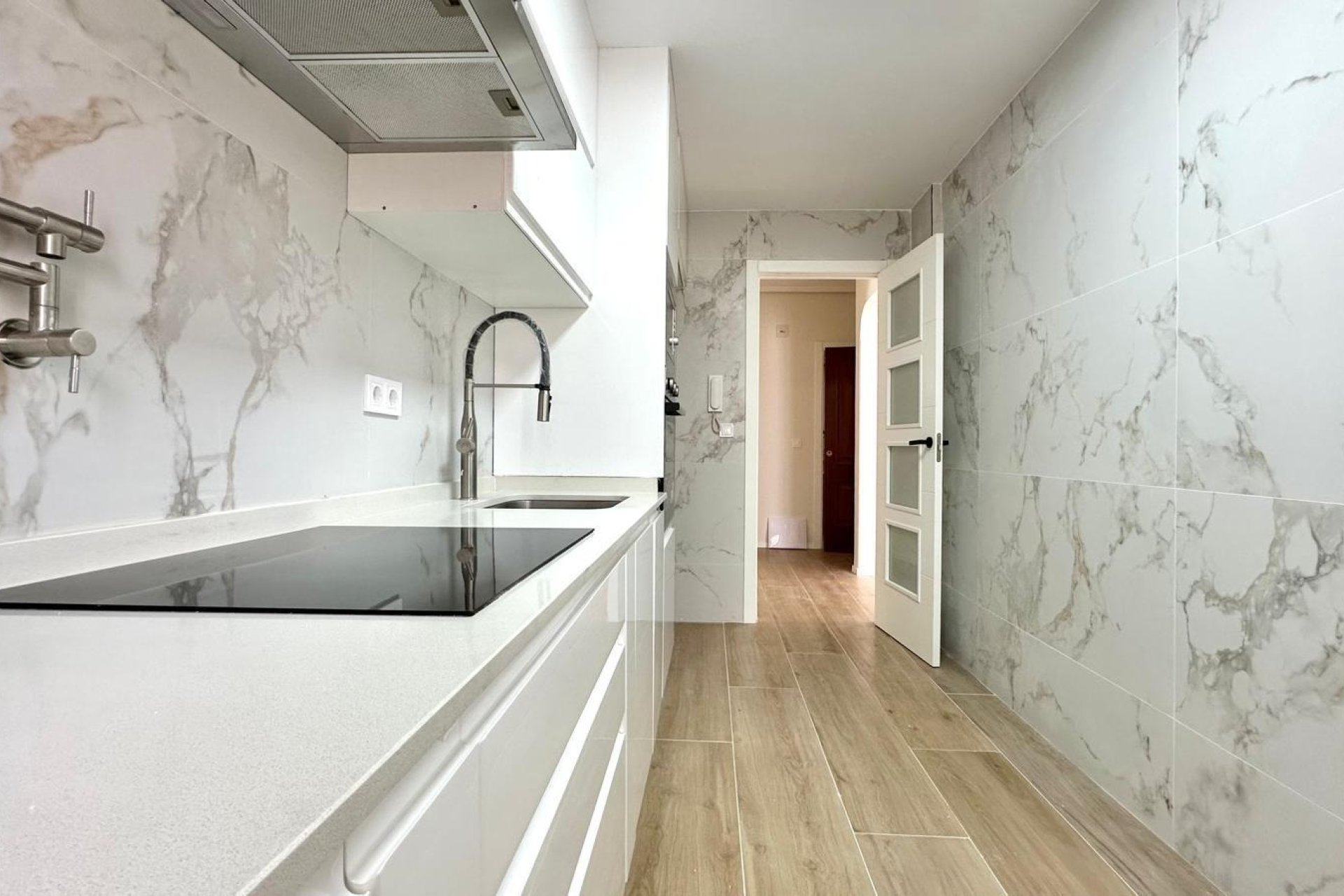 Revente - Apartment -
Torrevieja - Centro
