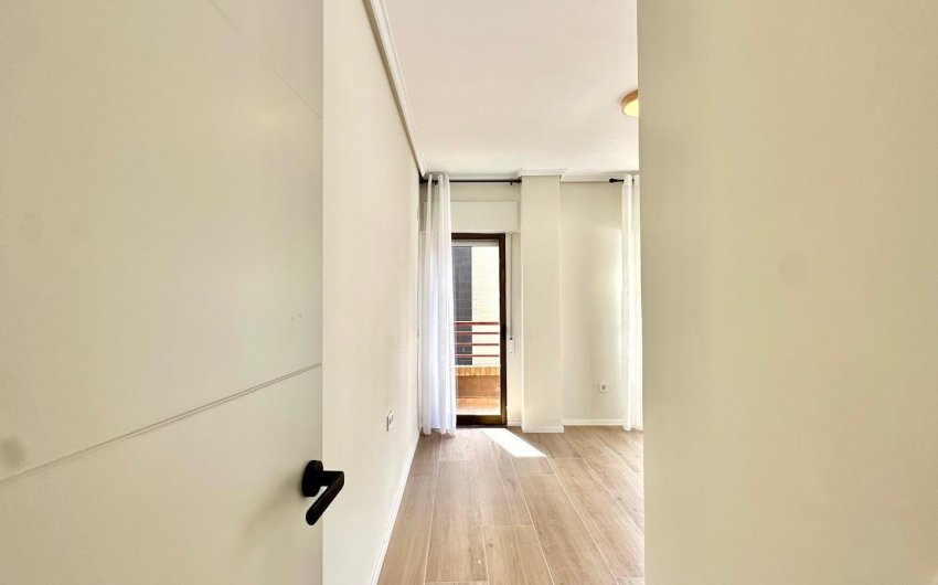 Revente - Apartment -
Torrevieja - Centro