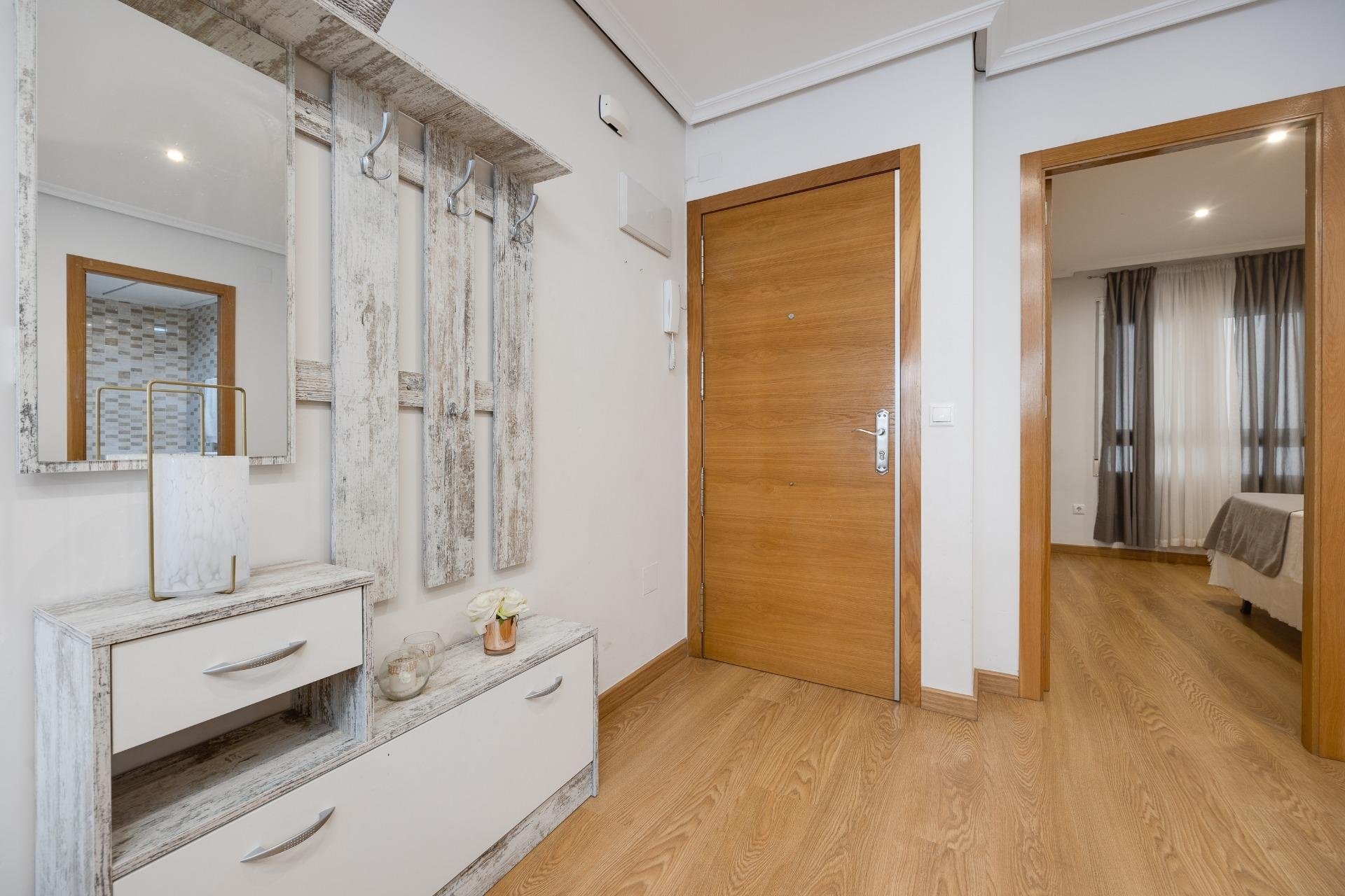 Revente - Apartment -
Torrevieja - Centro