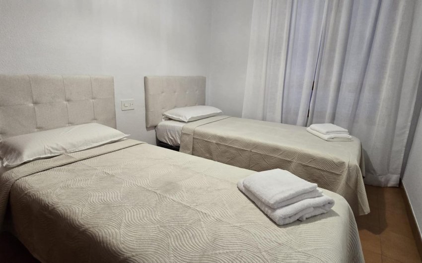 Revente - Apartment -
Torrevieja - Centro