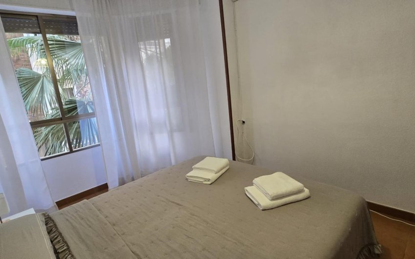 Revente - Apartment -
Torrevieja - Centro