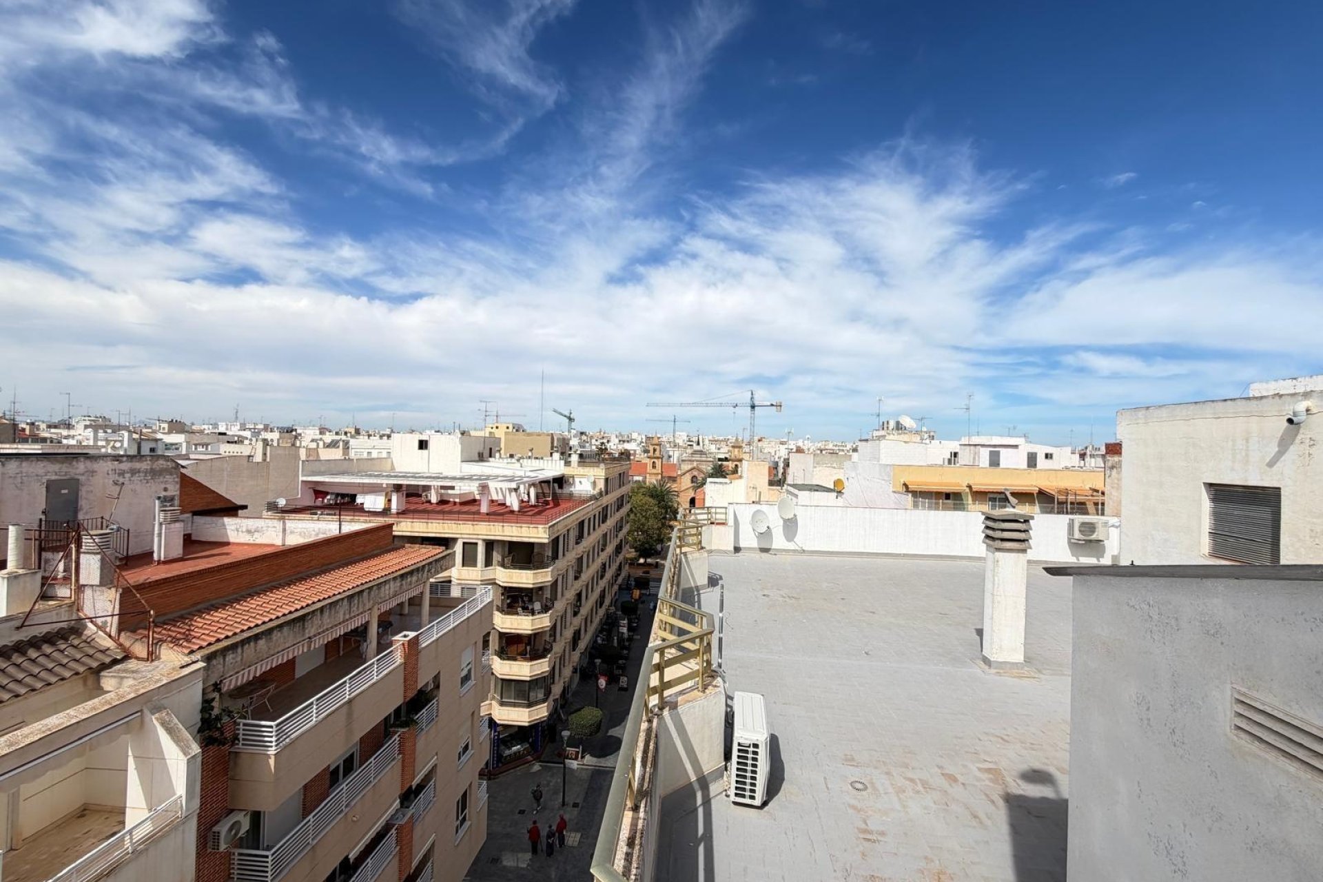 Revente - Apartment -
Torrevieja - Centro