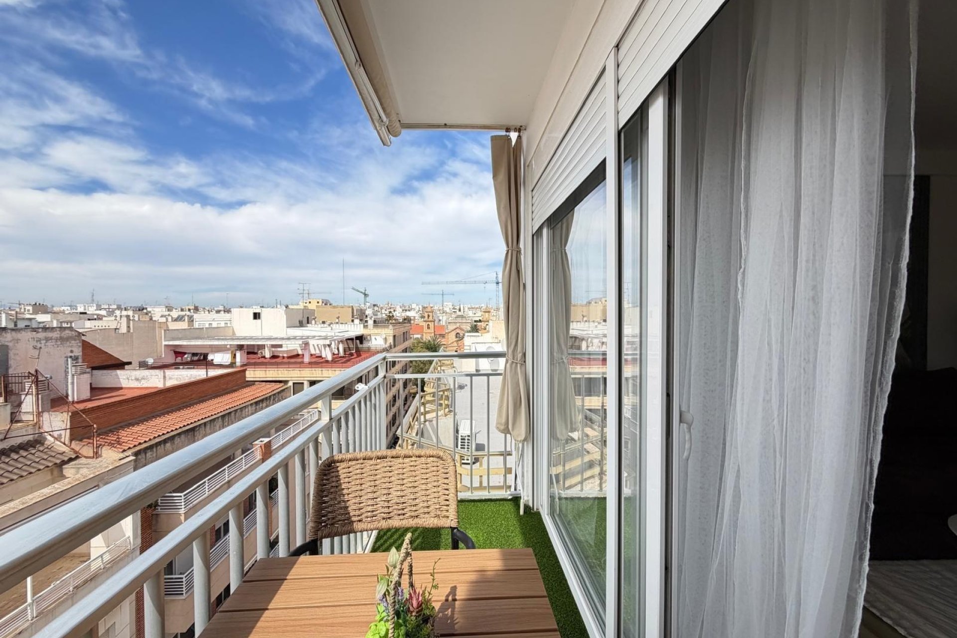 Revente - Apartment -
Torrevieja - Centro