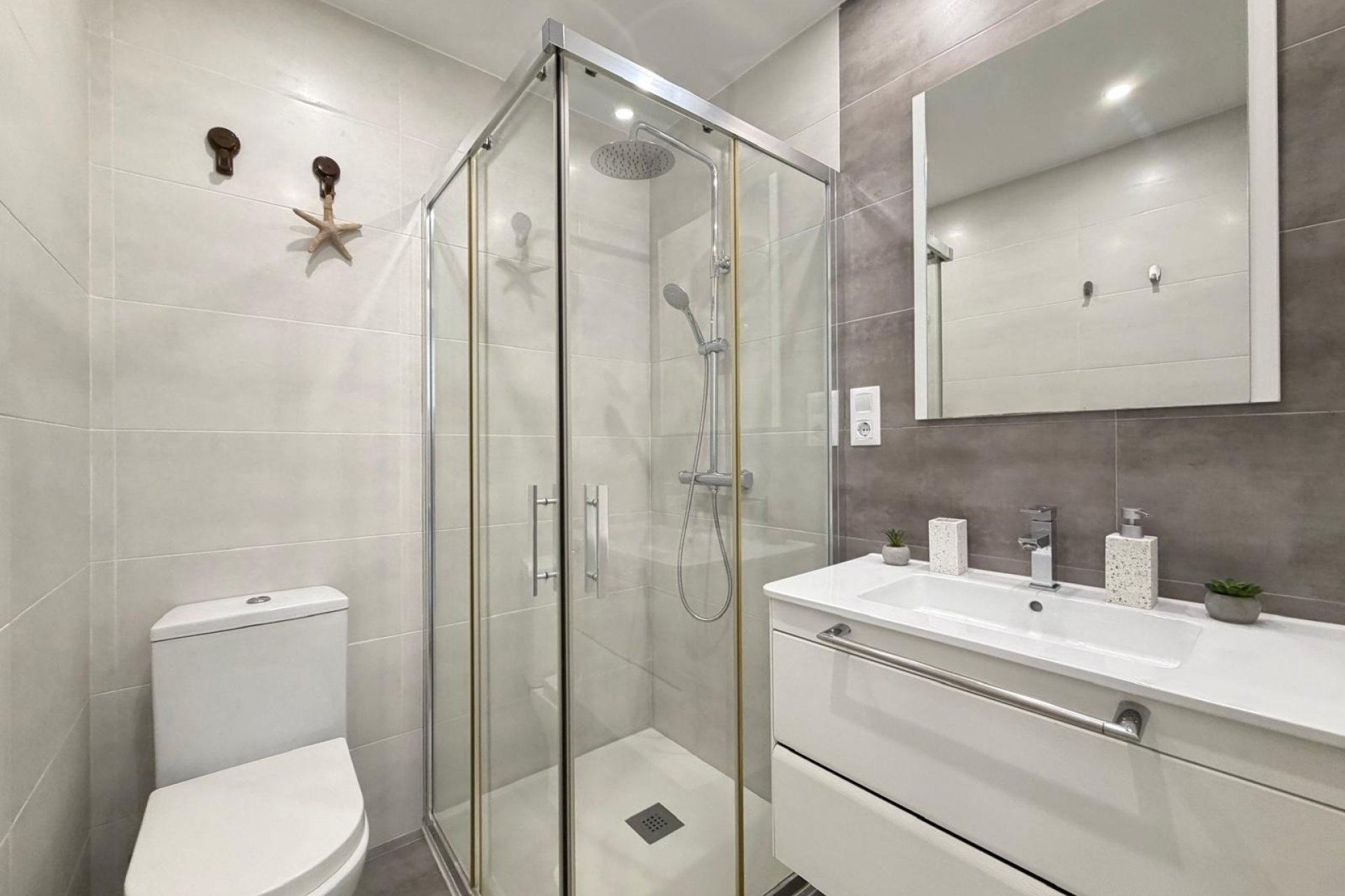 Revente - Apartment -
Torrevieja - Centro