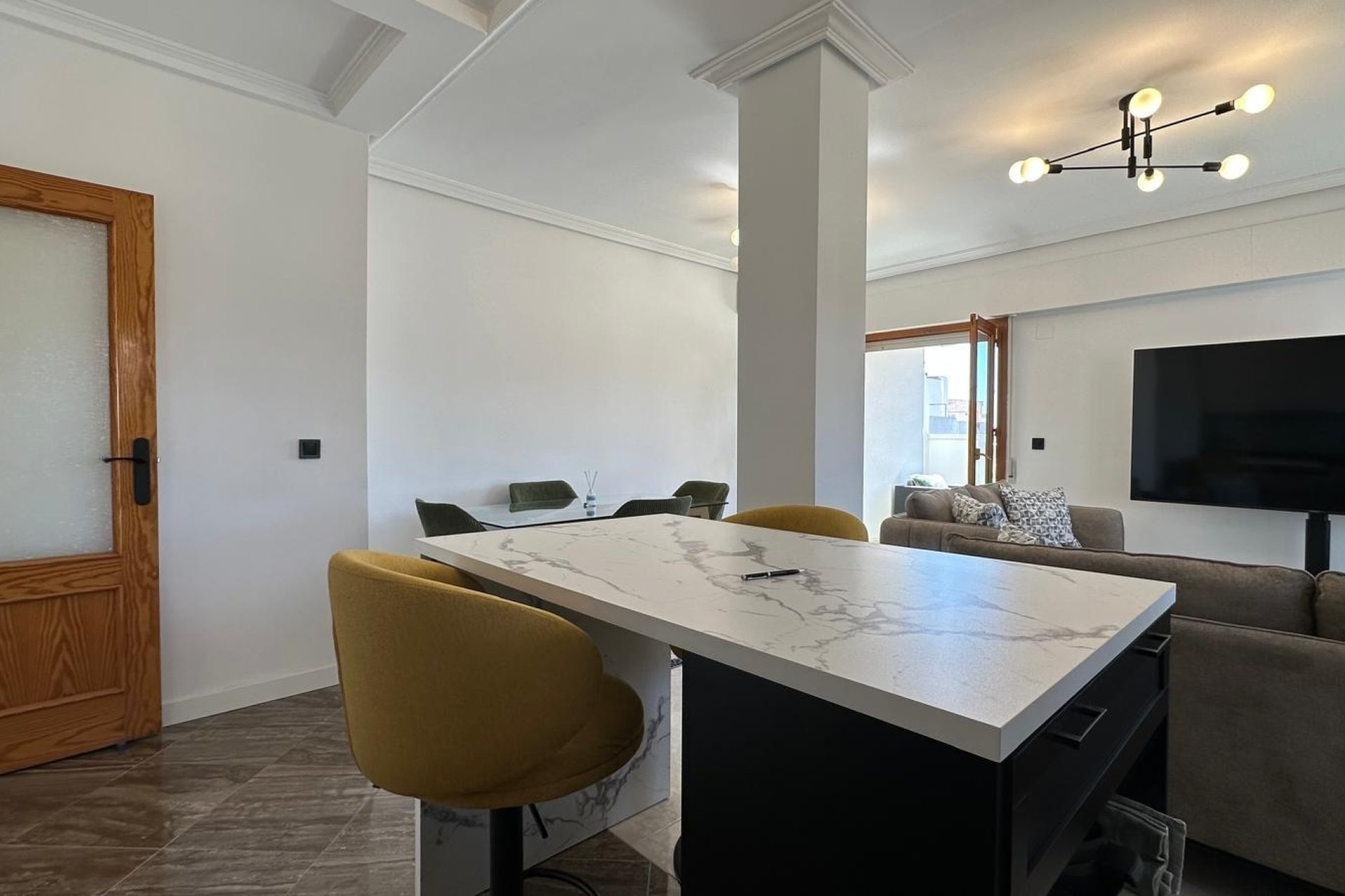 Revente - Apartment -
Torrevieja - Centro
