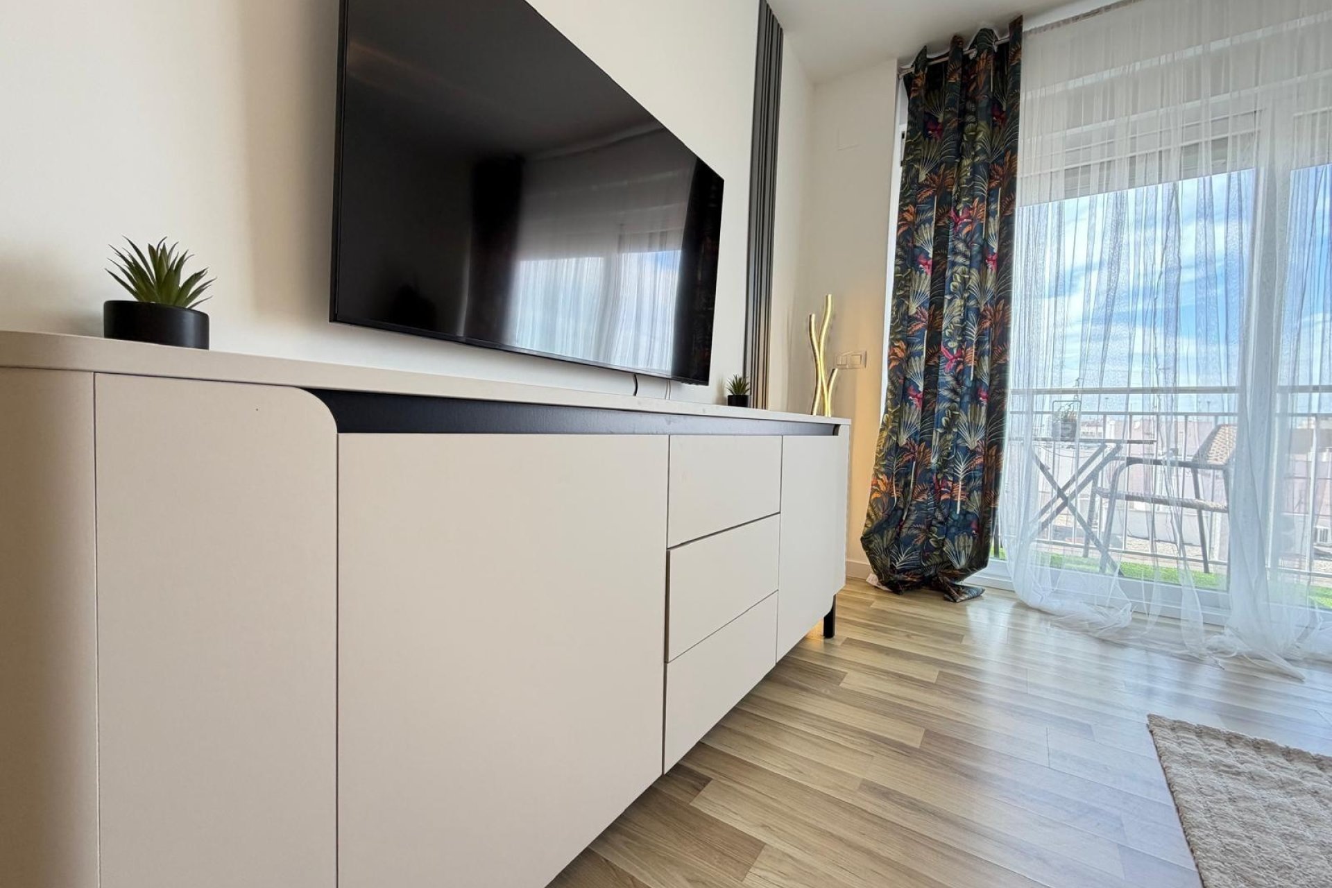 Revente - Apartment -
Torrevieja - Centro