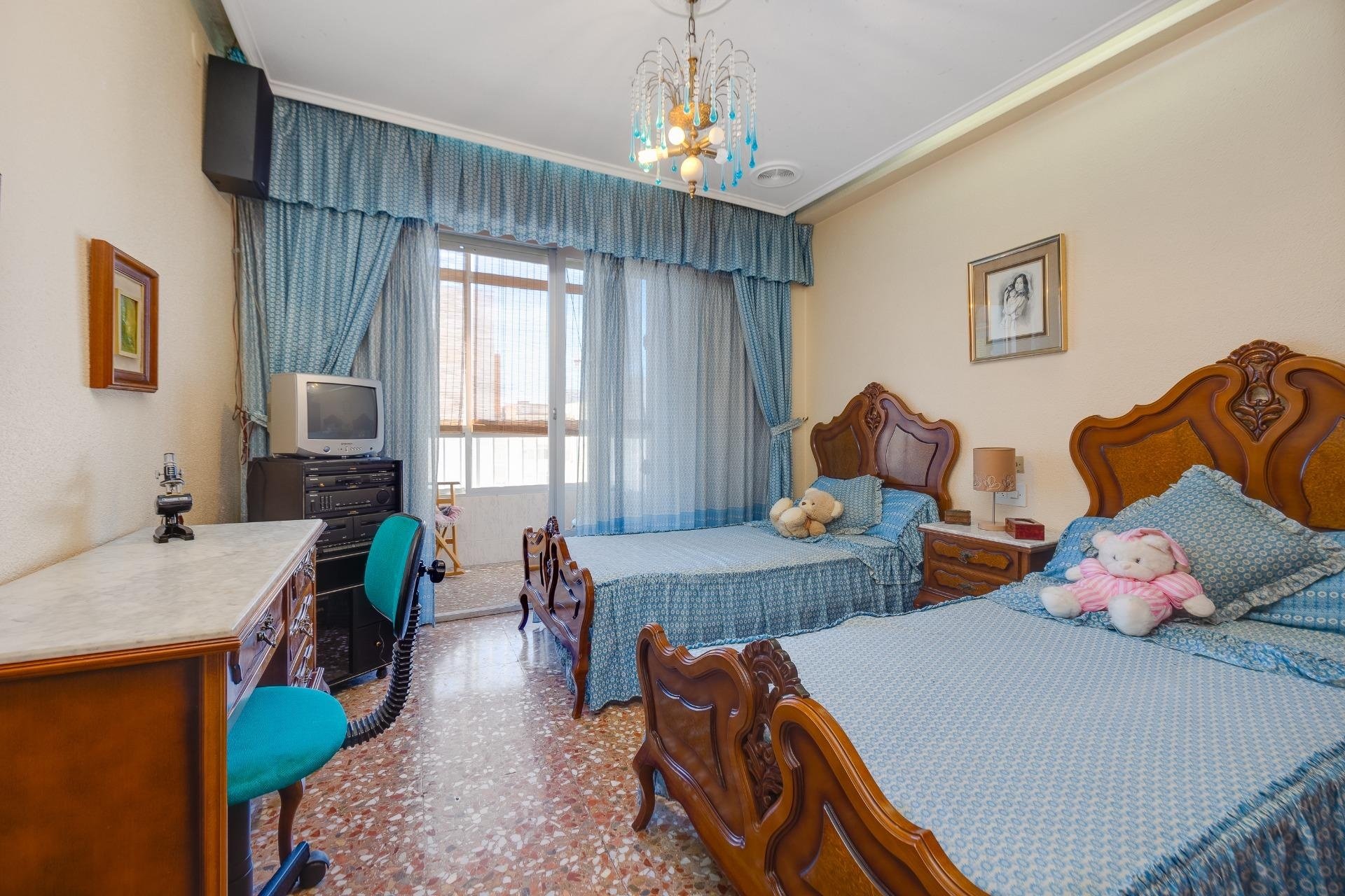 Revente - Apartment -
Torrevieja - Centro