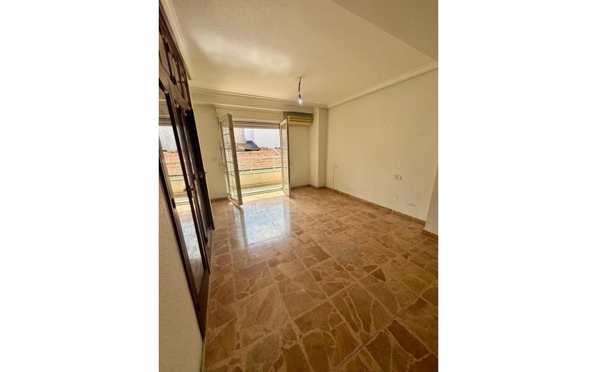 Revente - Apartment -
Torrevieja - Centro