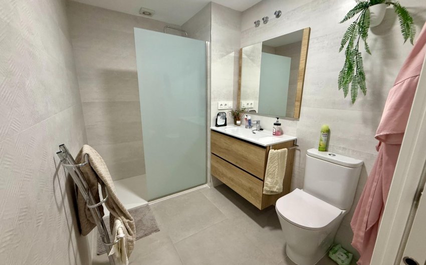 Revente - Apartment -
Torrevieja - Centro