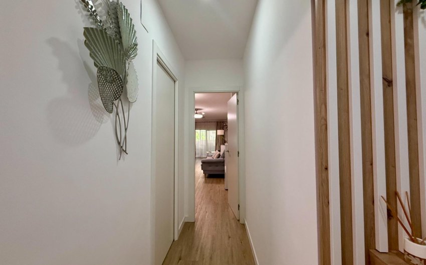 Revente - Apartment -
Torrevieja - Centro