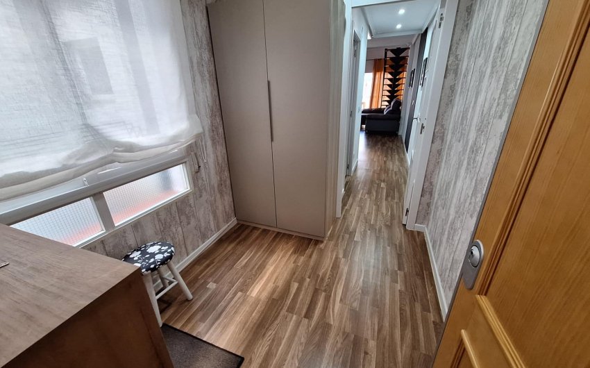 Revente - Apartment -
Torrevieja - Centro
