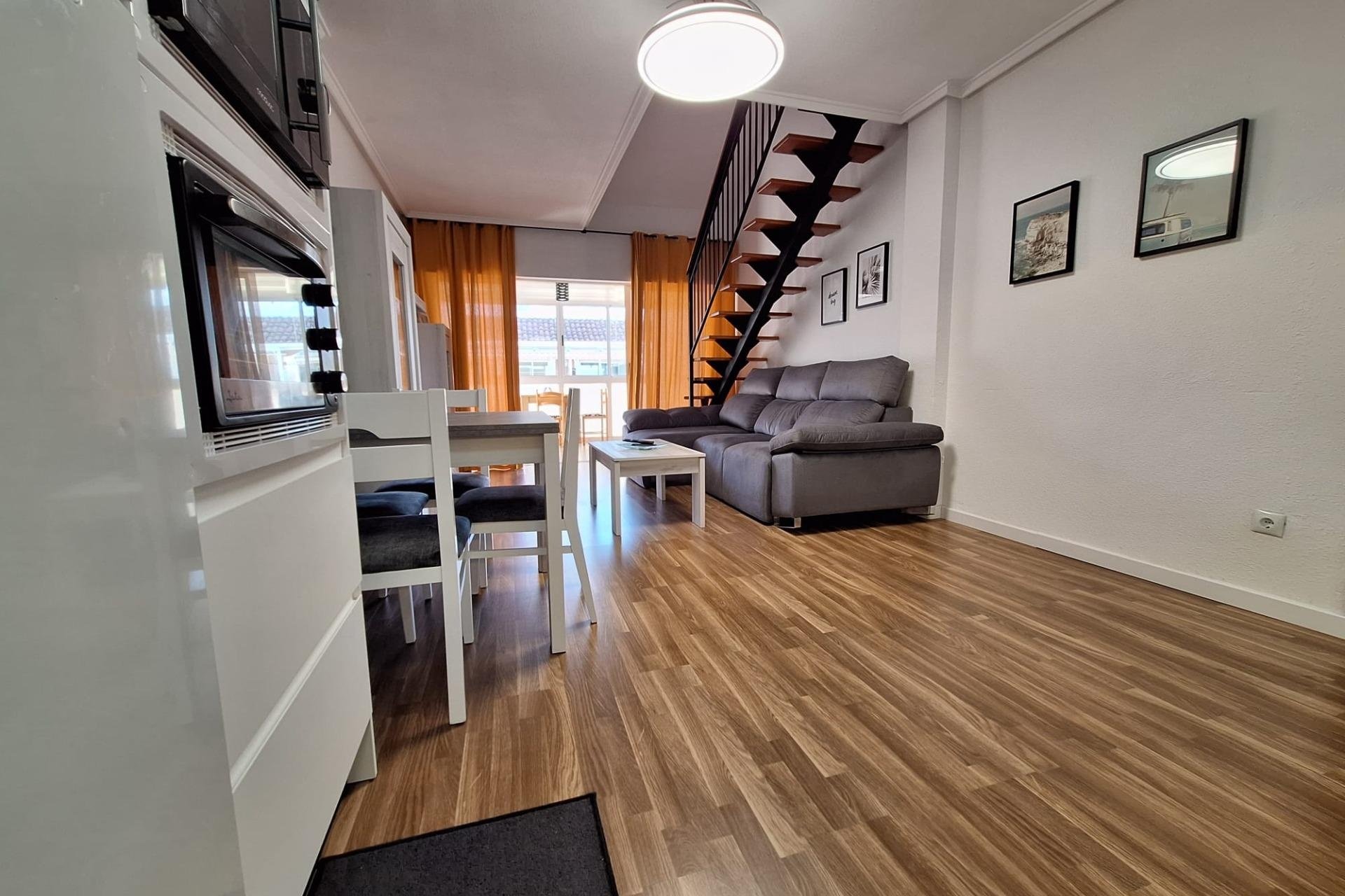 Revente - Apartment -
Torrevieja - Centro