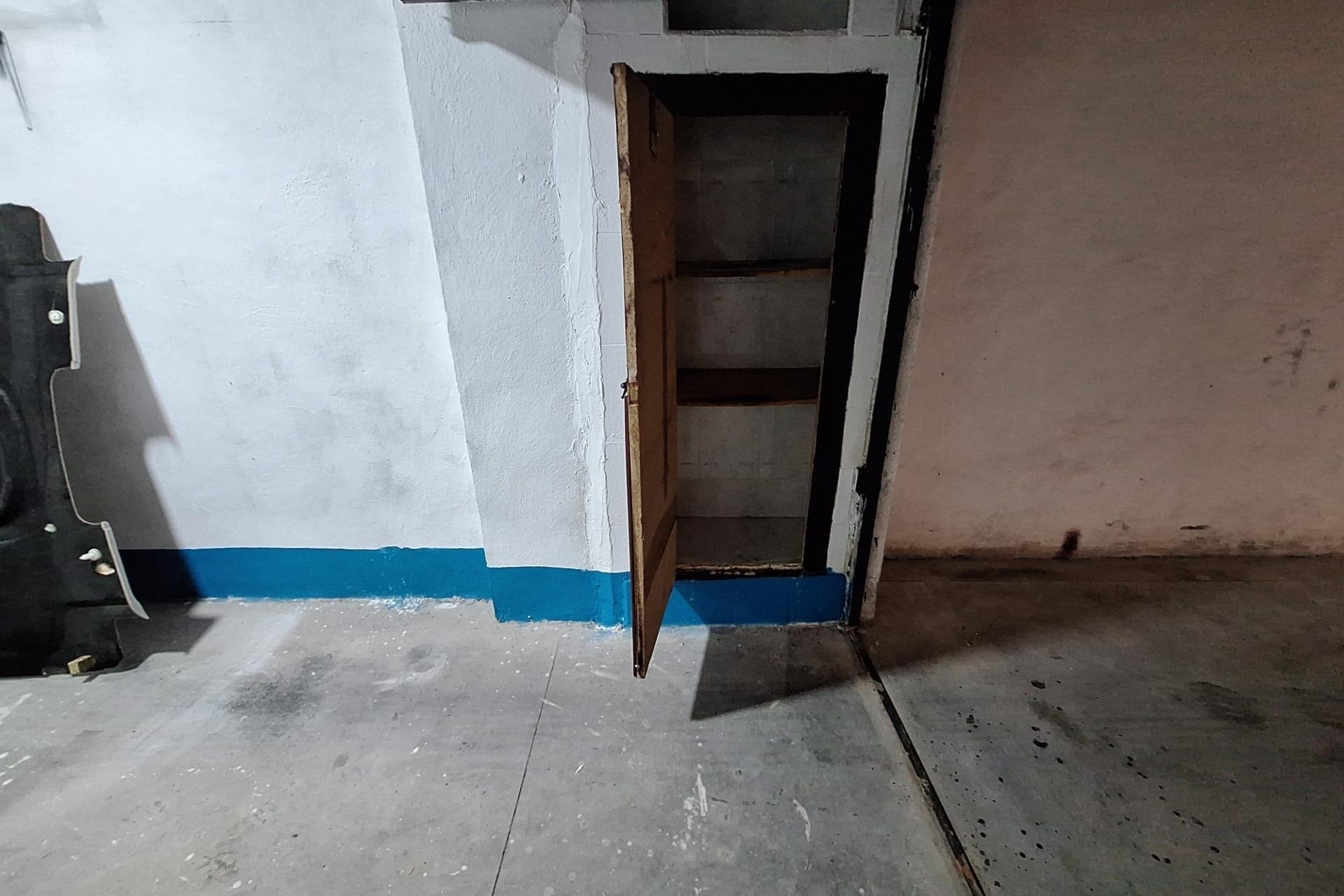 Revente - Apartment -
Torrevieja - Centro