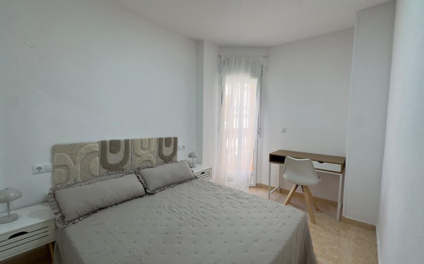 Revente - Apartment -
Torrevieja - Centro