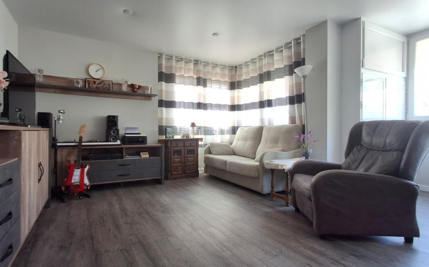 Revente - Apartment -
Torrevieja - Centro