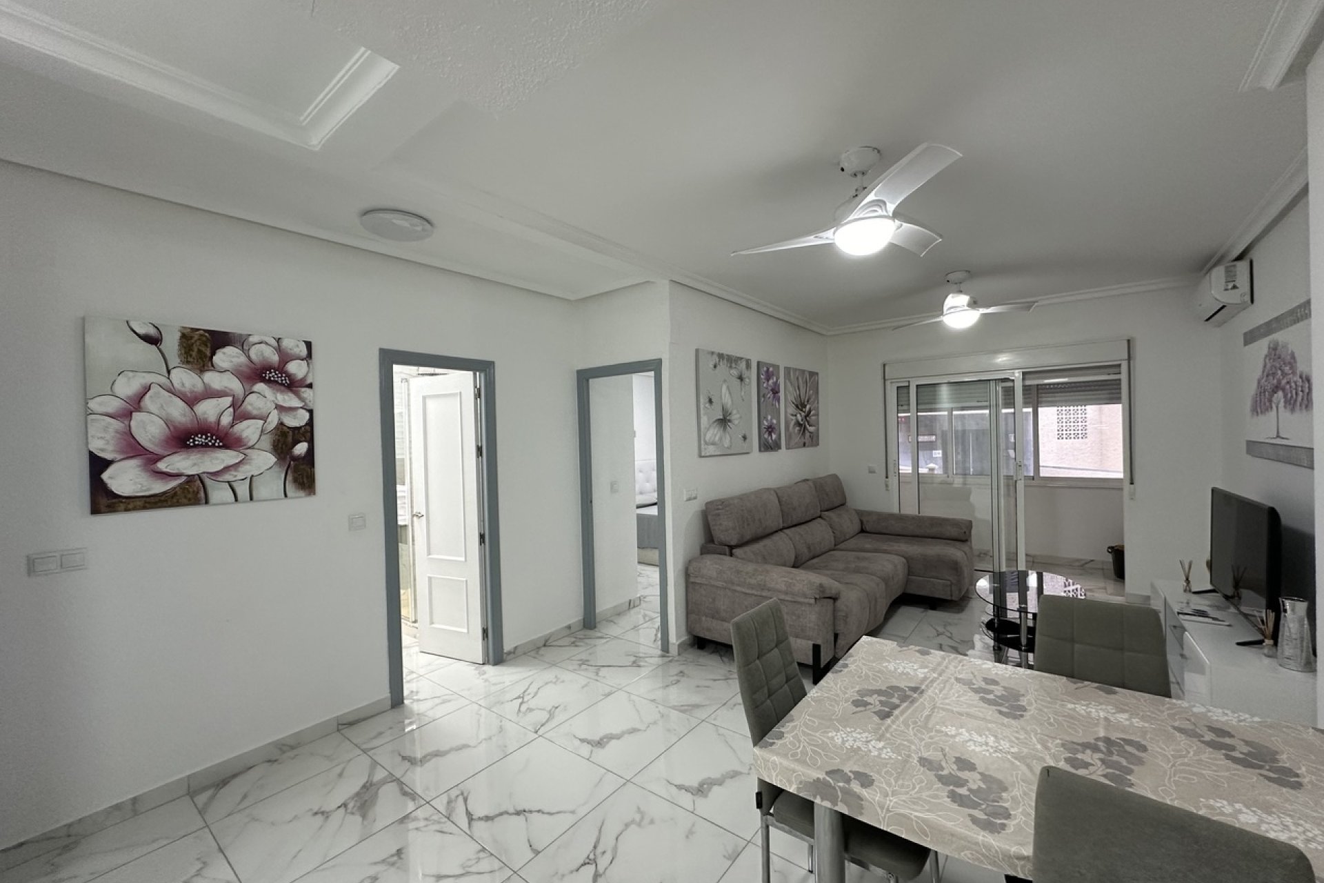 Revente - Apartment -
Torrevieja - Costa Blanca