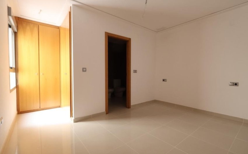 Revente - Apartment -
Torrevieja - Costa Blanca