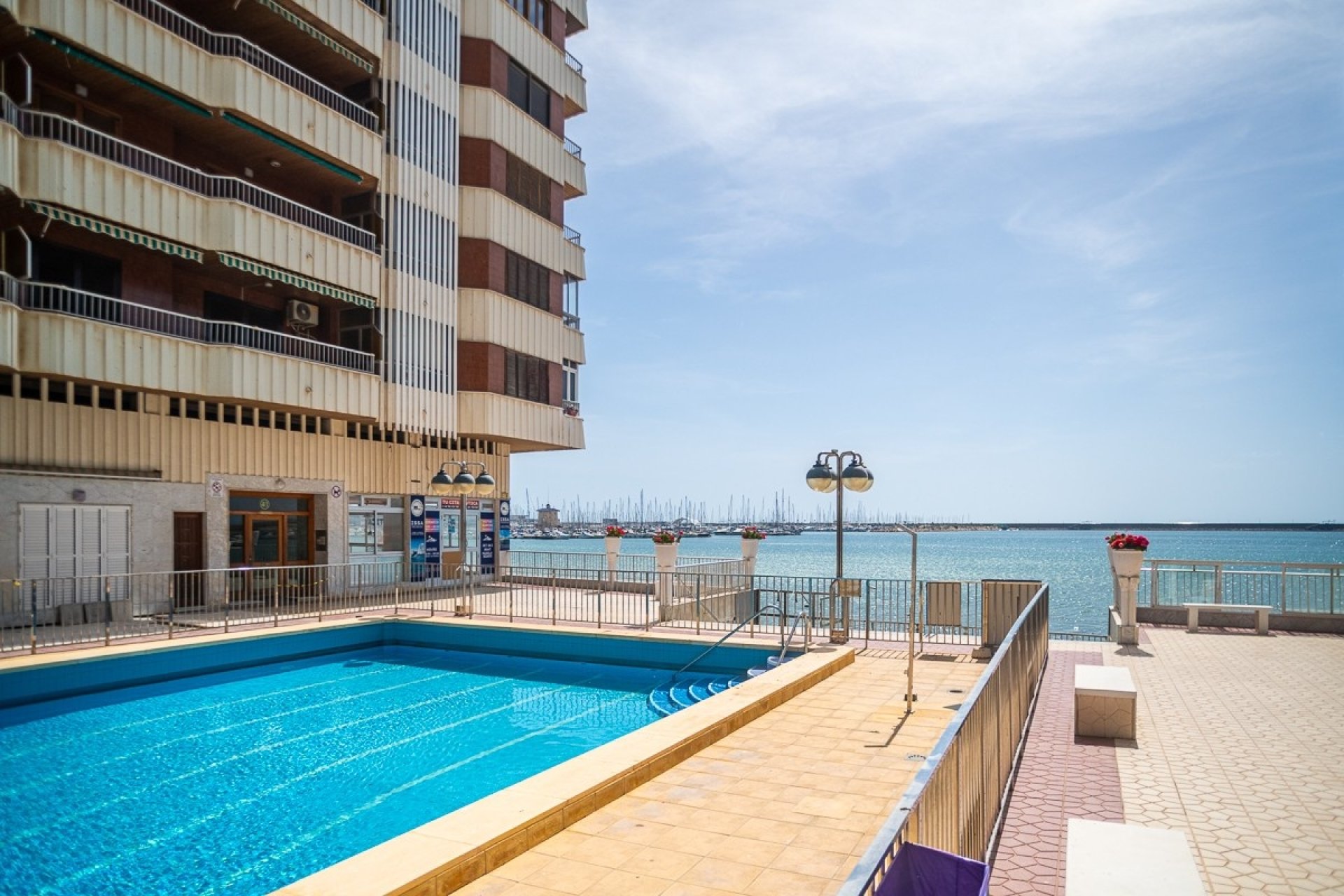 Revente - Apartment -
Torrevieja - Costa Blanca