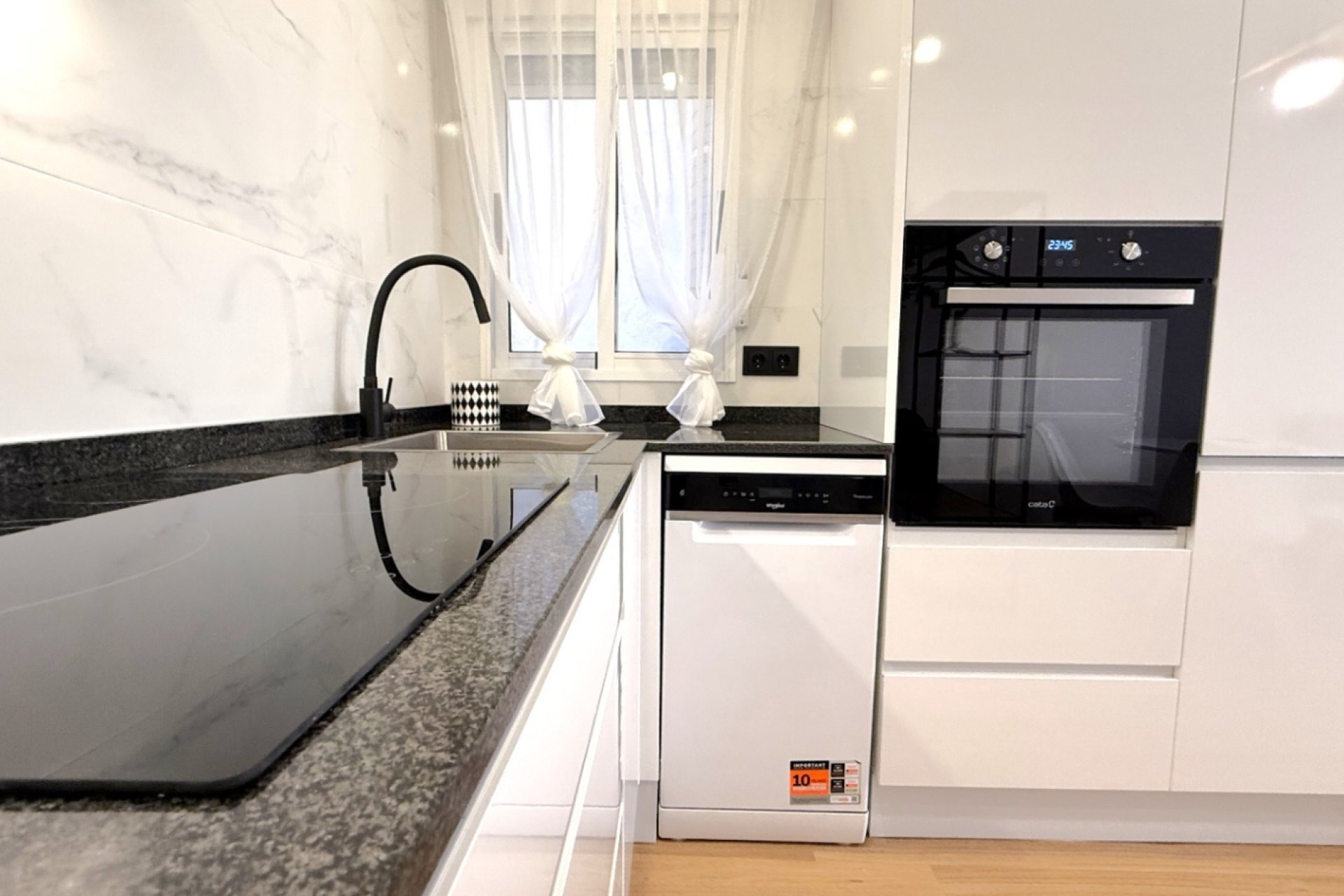 Revente - Apartment -
Torrevieja - Costa Blanca