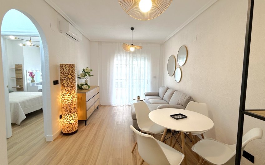 Revente - Apartment -
Torrevieja - Costa Blanca